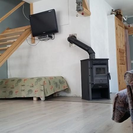Karusselli Holiday Home Parnu Bagian luar foto
